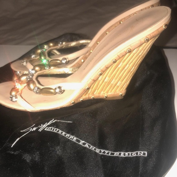 Ladies heels - Picture 3 of 7